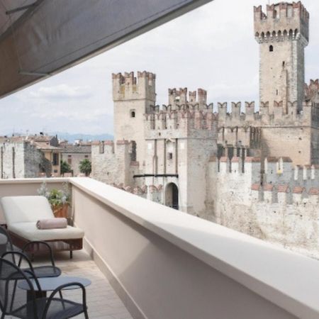 Grand Hotel Terme Sirmione Kültér fotó View of the White Tower from the hotel