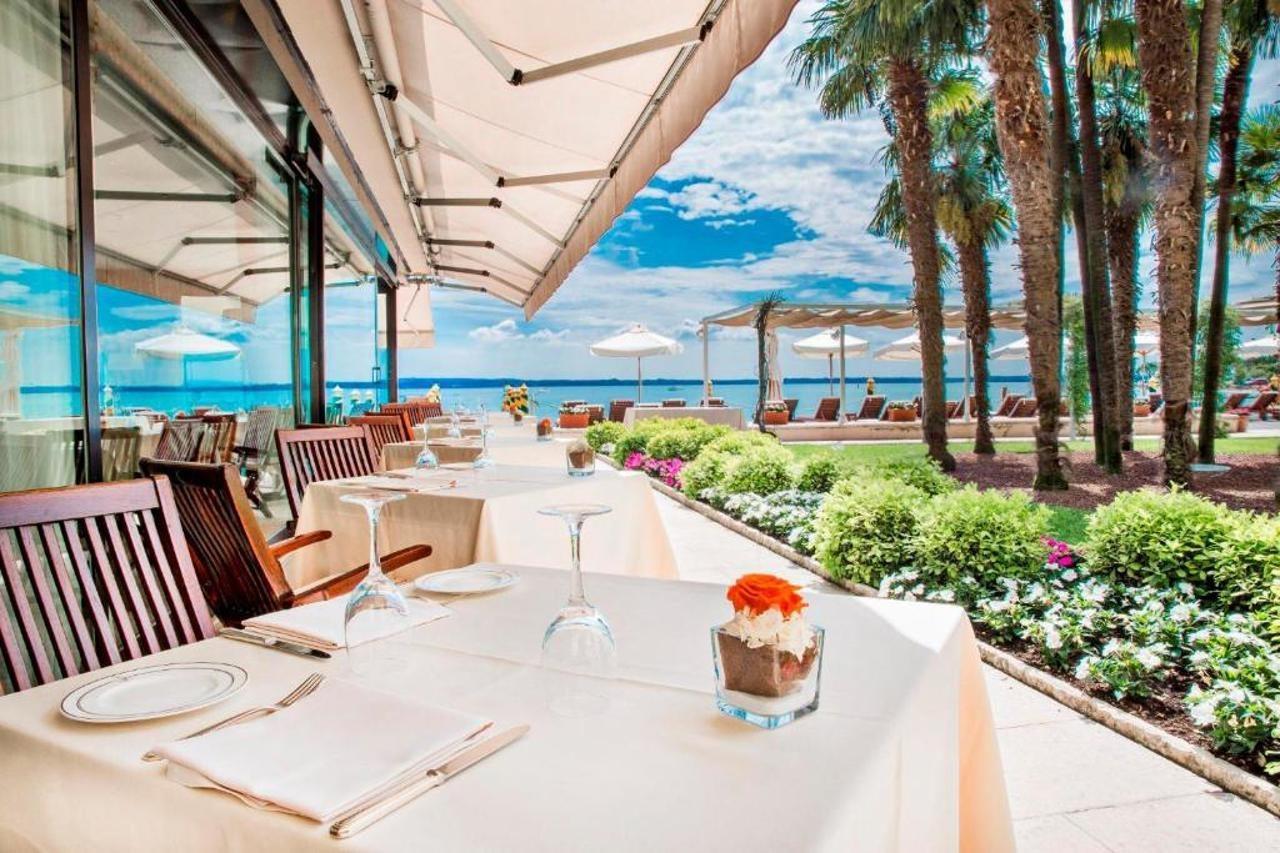Grand Hotel Terme Sirmione Kültér fotó The Beach Club